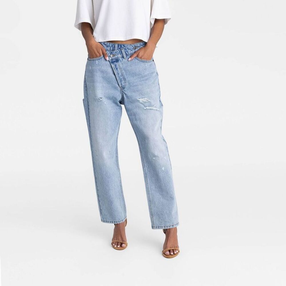 KBB by Kahlana -  Women's Mid-Rise Tapered Leg 'The D Light Wash